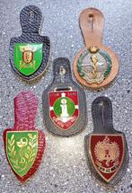 5 Breloques du Servic Médical ., Collections, Objets militaires | Général, Emblème ou Badge, Armée de terre, Enlèvement ou Envoi