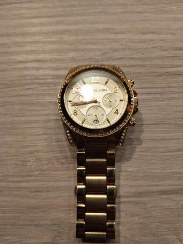 Horloge  beschikbaar voor biedingen