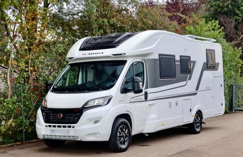 Adria matrix 670 SL plus, Caravans en Kamperen, Mobilhomes, Particulier, Half-integraal, tot en met 5, Adria, Diesel, 7 tot 8 meter