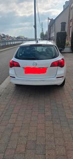 Opel astra tourier 2014 146000km 1,6 diesel euro 6b prêt a i, Autos, Opel, Achat, Diesel, Particulier, Astra