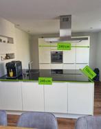 #93 Prachtige volledig gelakte keuken met kookeiland, Huis en Inrichting, Ophalen of Verzenden