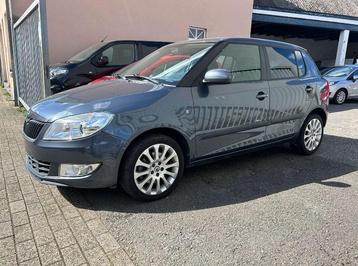 Skoda fabia 2 pour pièces carrosserie et mécanique  beschikbaar voor biedingen