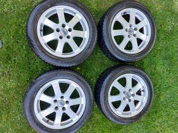Volvo V40 V50 C30 velgen met winterbanden/vierseizoensbanden, Auto-onderdelen, Banden en Velgen, Ophalen, Gebruikt, Velg(en), 16 inch