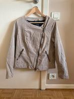 Veste courte couleur taupe StreetOne taille 42, Vêtements | Femmes, Vestes | Été, Enlèvement ou Envoi, Porté