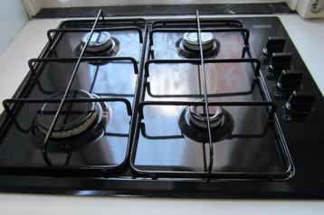 Kookplaat Zanussi met 4 warmtebronnen op gas  beschikbaar voor biedingen