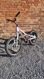 Trial bike 18”clean, Ophalen, V-brakes, Aluminium, 16 tot 20 inch