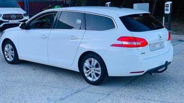 Peugeot 308SW* 2015*1.2i* 142000km*96kw*131Cv*Eur6B beschikbaar voor biedingen