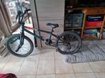 Goeie bmx. Zwart met bestickering. Fietst goed, Fietsen en Brommers, Ophalen, Gebruikt