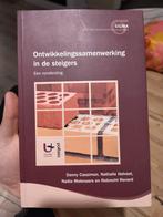 Ontwikkelingssamenwerking in de steigers, Ophalen of Verzenden, Zo goed als nieuw