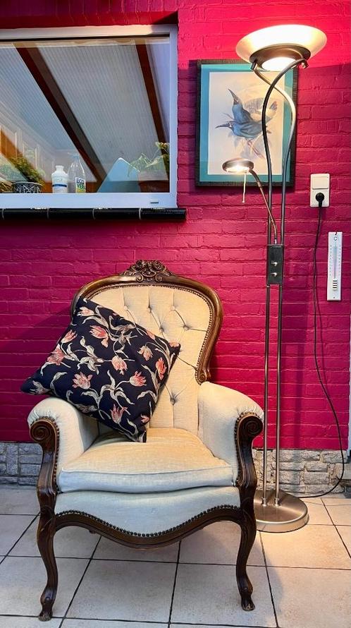 Lampadaire élégant avec lampe de lecture - Couleur aluminium, Maison & Meubles, Lampes | Lampadaires, Utilisé, 150 à 200 cm, Métal