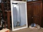 Grote antieke witte brocante spiegel met geslepen glas 87x55, Huis en Inrichting, Woonaccessoires | Spiegels, Gebruikt, Ophalen of Verzenden