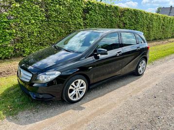 Mercedes B180CDI DIESEL -Euro5- Sept. 2012 -145.326km-, Autos, Euro 5, Achat, Noir, Tissu
