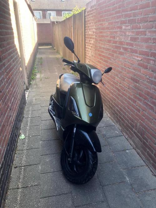 Piaggio Fly groen NL kenteken, Fietsen en Brommers, Scooters | Piaggio, Fly, Ophalen