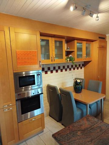 Belle cuisine avec appareils électroménagers, Granit ou Pierre, Brun, Enlèvement, Utilisé