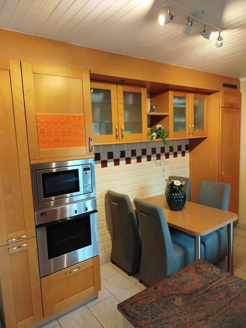 Volledige keuken incl toestellen, Huis en Inrichting, Keuken | Complete keukens, Gebruikt, Overige typen, Bruin, Graniet of Steen