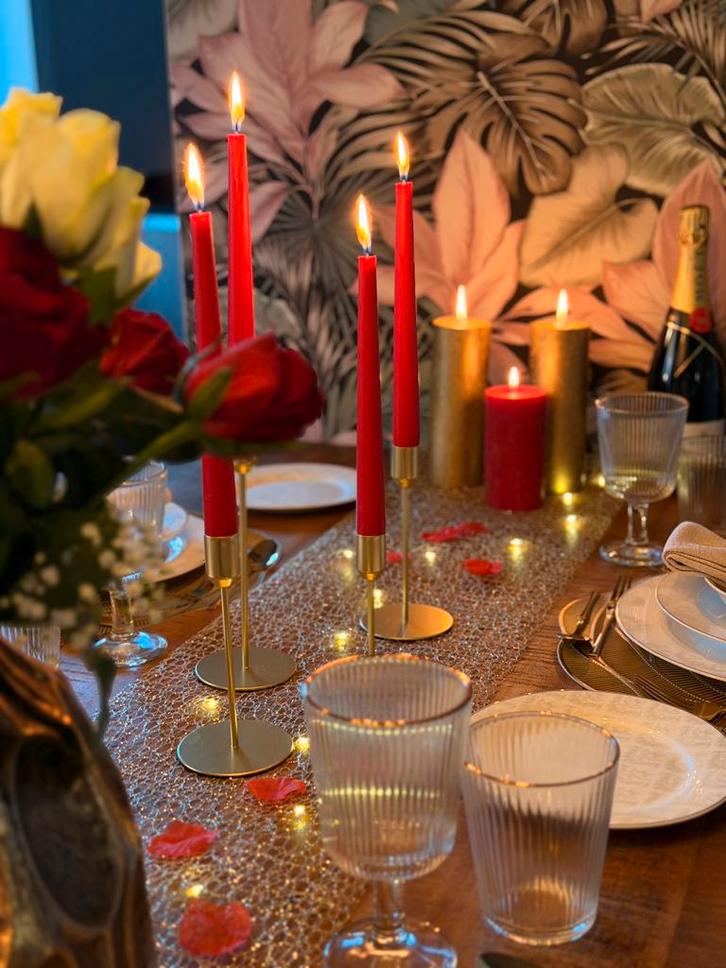 Valentijns Tafeldecoratie huren, Hobby en Vrije tijd, Feestartikelen | Verhuur, Nieuw, Ophalen