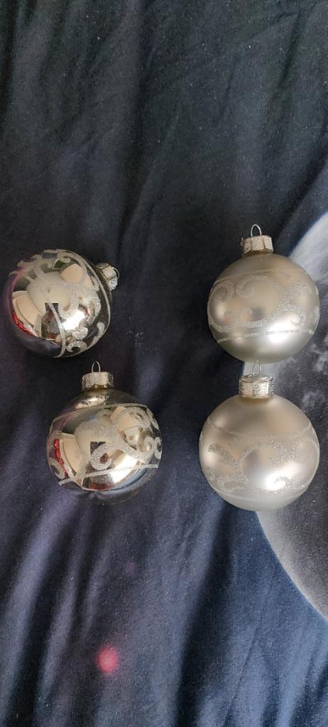 zilveren kerstballen, Ophalen, Zo goed als nieuw