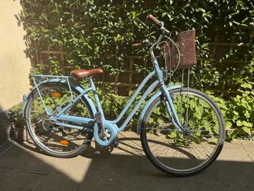 Damesfiets Decathlon nieuwstaat maat s/m beschikbaar voor biedingen