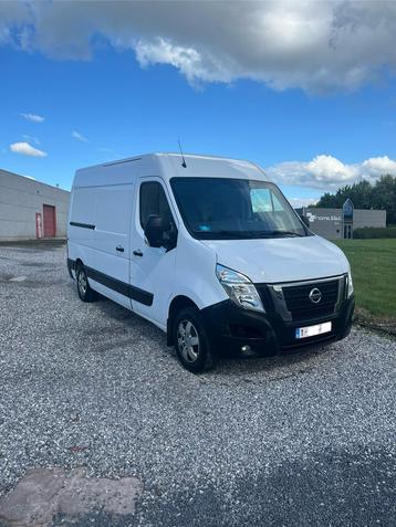 Nissan NV 400 disponible aux enchères