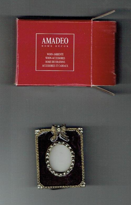 Cadre photo en métal avec pierres (gemmes) (DS176-zb), Maison & Meubles, Accessoires pour la Maison | Cadres, Neuf, Moins de 50 cm
