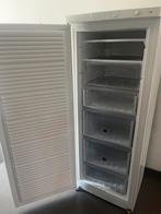 Diepvriezer Whirlpool Class A, Elektronische apparatuur, Vriezers en Diepvrieskisten, Ophalen, Zo goed als nieuw
