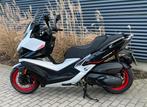 motos scooter kymco 400 edition special 2024 . 500km, 1 cylindre, 12 à 35 kW, Scooter