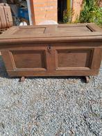 Oude kloosterkoffer uit Vaalbeek, Antiek en Kunst, Ophalen