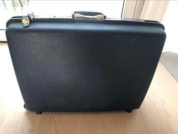Retro reiskoffer Samsonite beschikbaar voor biedingen