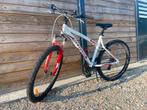 Vélo VTT rockrider, Fietsen en Brommers, Fietsen | Mountainbikes en ATB, Ophalen, Zo goed als nieuw, Overige merken