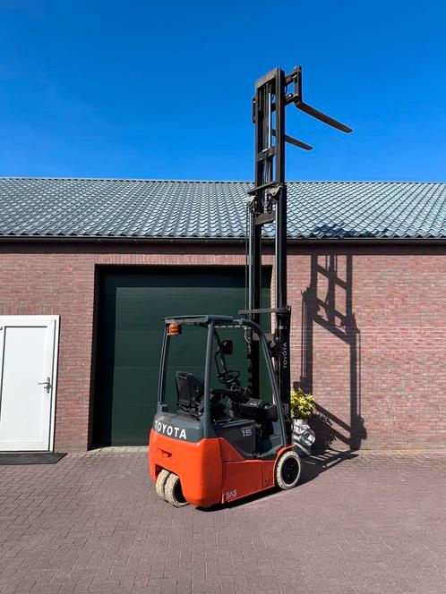 Toyota 8FBET15 1500kg triplo 500cm elektrische heftruck, Zakelijke goederen, Machines en Bouw | Heftrucks en Intern transport