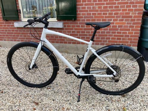 Specialized sirrus X2.0 (2025), Fietsen en Brommers, Fietsen | Heren | Sportfietsen en Toerfietsen, Nieuw, Overige merken, 28 inch