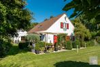 Huis te koop in Bassenge Eben-Emael, 3 slpks, 3 pièces, 218 m², Maison individuelle