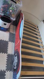 Lit enfant spiderman