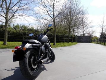 Hyosung gv125s bobber, Enlèvement, Comme neuf