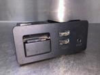 PORT AUX/USB Mazda CX-5 I (KE,GH) (|D09H669U0|), Hitdorfer Straße 73
51371  Leverkusen, DE, Mazda, Utilisé, Info@mazda.de