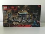 LEGO 76183 Batman - Batcave The Riddler Face-Off, Kinderen en Baby's, Speelgoed | Duplo en Lego, Ophalen of Verzenden, Nieuw, Complete set