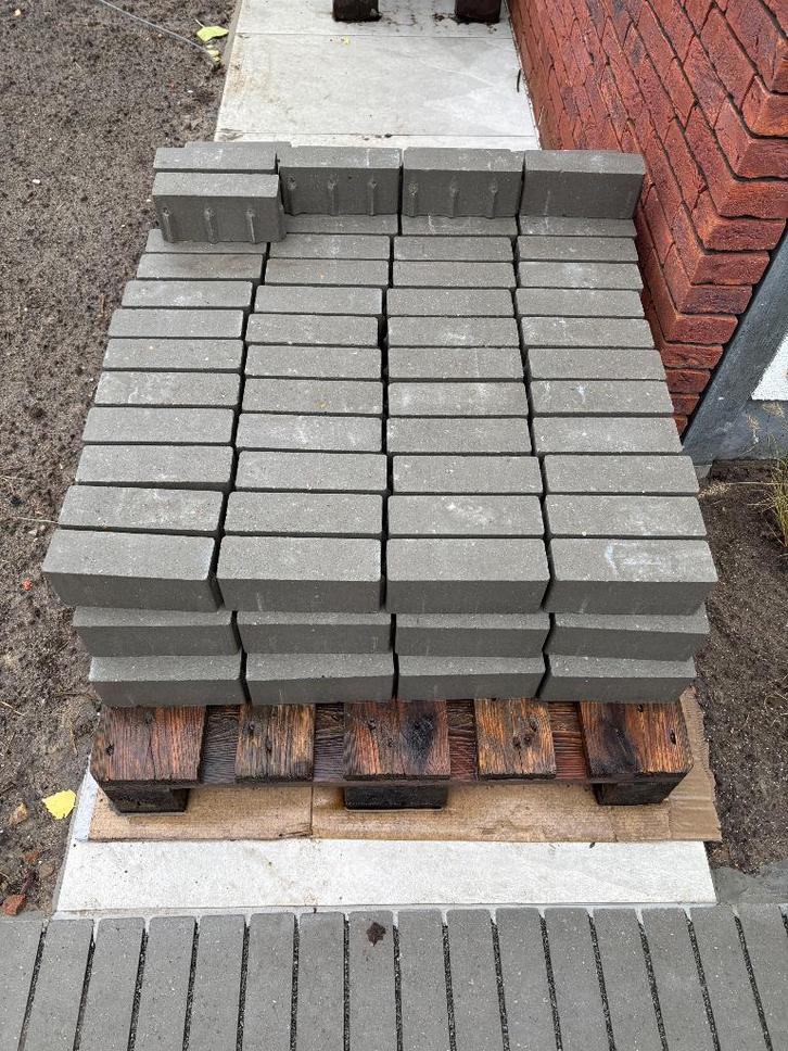 Waterdoorlatende betonstraatstenen Grijs, Doe-het-zelf en Bouw, Metselstenen, Nieuw, Beton, Ophalen