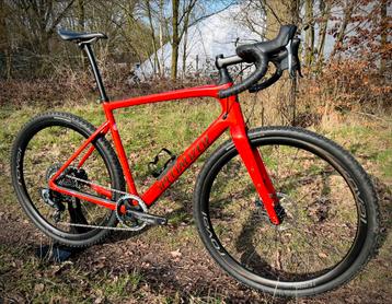 Full Carbon Specialized Diverge 58 PRO AXS eTap 12s Roval CL beschikbaar voor biedingen