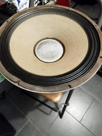 1 hp woofer hh  15 inch accoustic beschikbaar voor biedingen