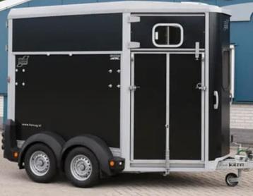 Paardentrailer Ifor Wiliams te huur, Ophalen, Zo goed als nieuw