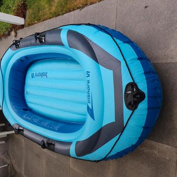 Roeiboot Inshore VI voor 3 personen + 2paddels en pomp beschikbaar voor biedingen