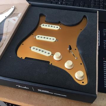 Pickguard chargé fender, Musique & Instruments, Enlèvement ou Envoi, Comme neuf, Guitare électrique