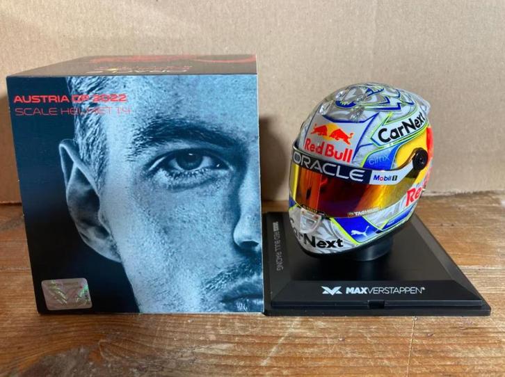 Max Verstappen 1:4 helm Austria GP 2022 Red Bull Racing, Verzamelen, Automerken, Motoren en Formule 1, Nieuw, Formule 1, Ophalen of Verzenden