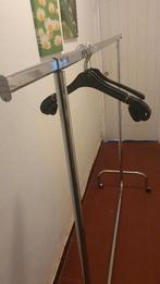 metalen kledingrek op wielen, Ophalen, Met wielen, Zo goed als nieuw