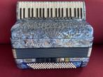 Italiaanse Charron Frères accordeon . 5 korig . Cassotto ., Musique & Instruments, Accordéons, Enlèvement ou Envoi, Avec valise