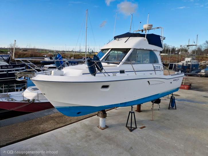 Beneteau Antares Serie 9, Watersport en Boten, Motorboten en Motorjachten, Gebruikt, Polyester, 9 tot 12 meter, Diesel, Binnenboordmotor