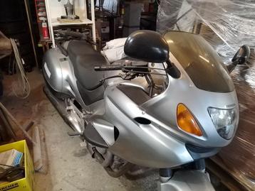 Honda Deauville 650 2003 beschikbaar voor biedingen