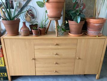  Beuken houten dressoir beschikbaar voor biedingen