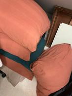 Kussens met pluimen 60 x 60 voorzien van hoes, Ophalen, Gebruikt, Beige, Vierkant