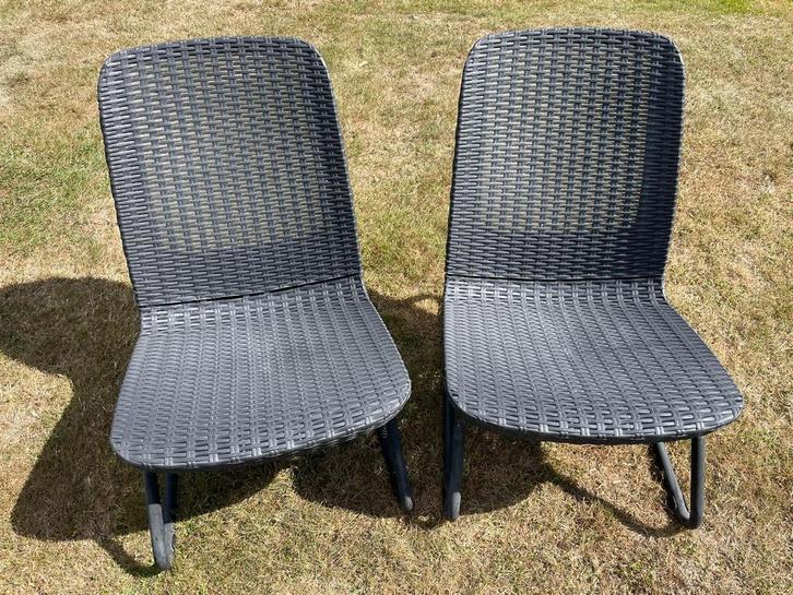 Lot van 2 lage Tuinstoelen Keter, Tuin en Terras, Tuinstoelen, Gebruikt, Ophalen